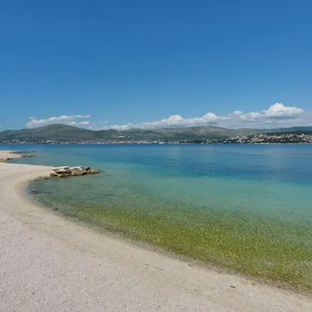 Large Seaview Apt, 150m To Beach, 4km From - Nora * Τρογκίρ