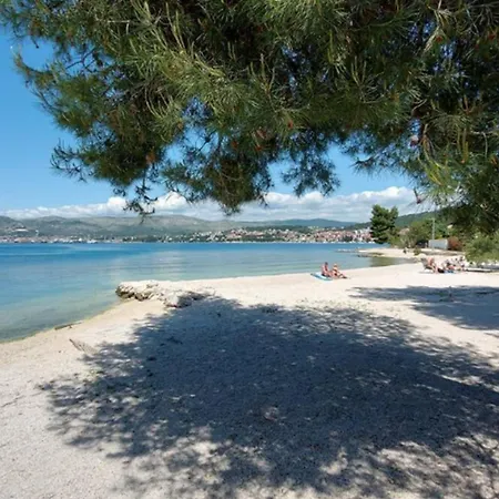 Large Seaview Apt, 150m To Beach, 4km From - Nora Τρογκίρ